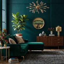 "Яблоня на закате"